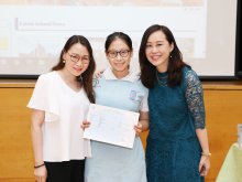 Principal Dr. POON Suk-han, Halina, MH (First from Right), CHAN Sin-tung and her parent