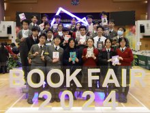Teachers and students visiting the Book Fair during class time